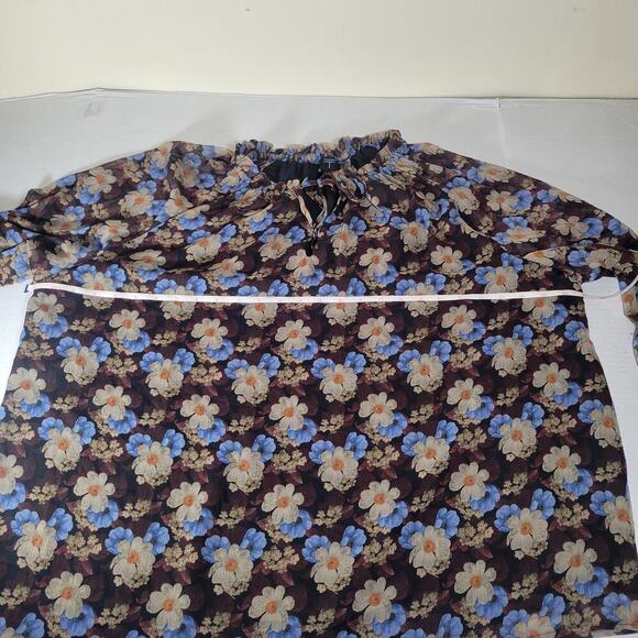 NWT TAHARI Woman Black Boho Floral Semi-Sheer Lined Ruffle Blouse Size 2X - Picture 10 of 10